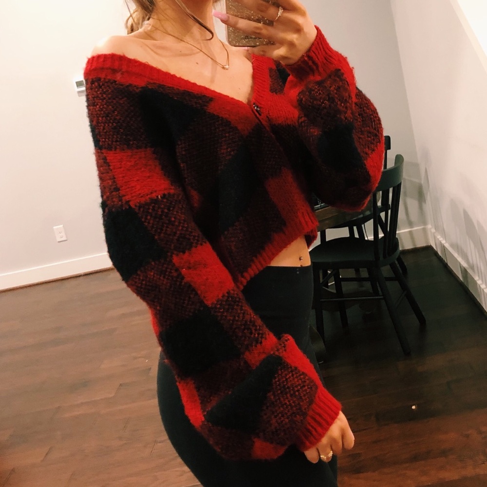 Black and red plaid off the cropped sweater